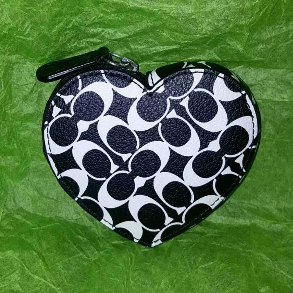 Coach Heart Coin Purse - Picture 2 of 2